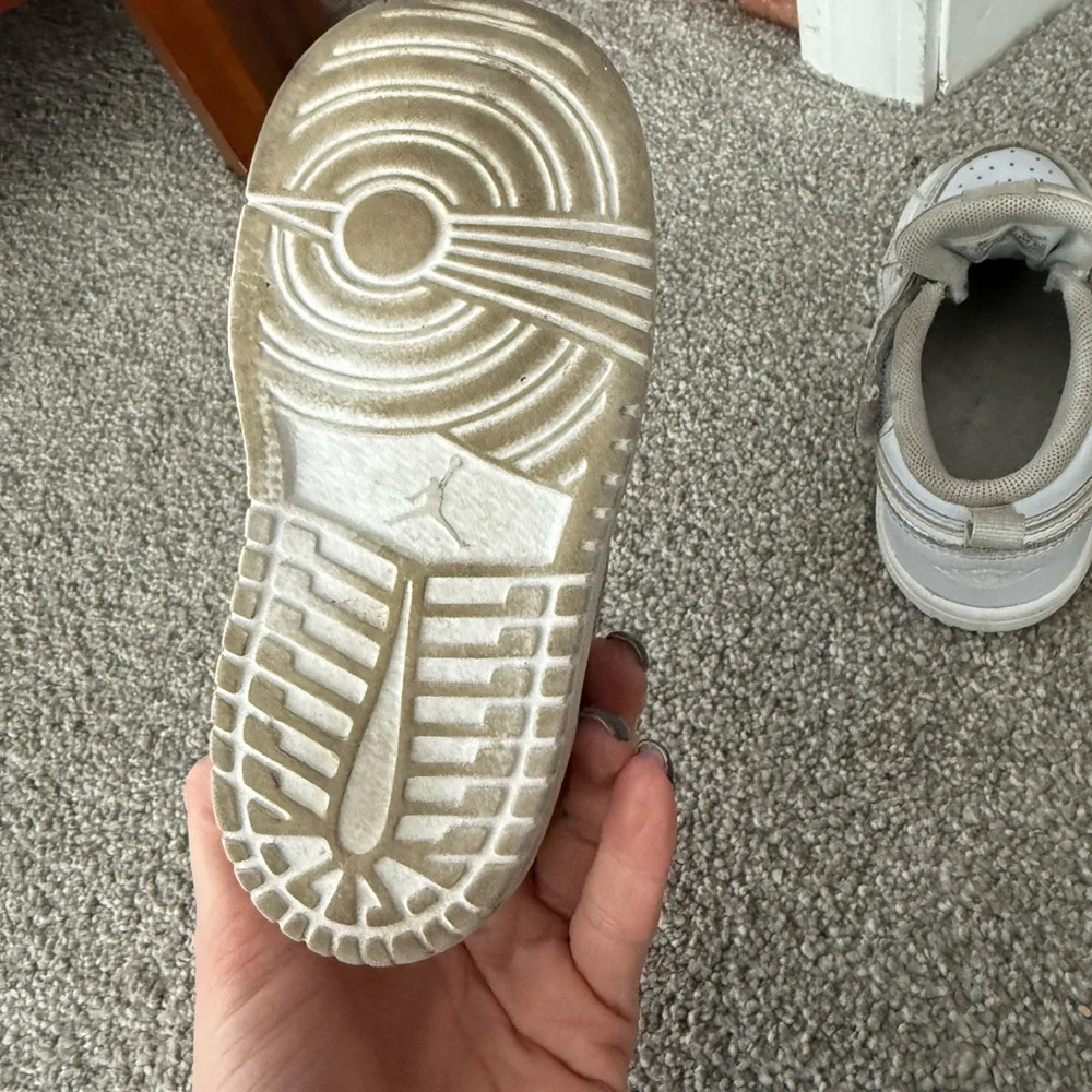 Nike Light Gray and‎ Beige Sneakers